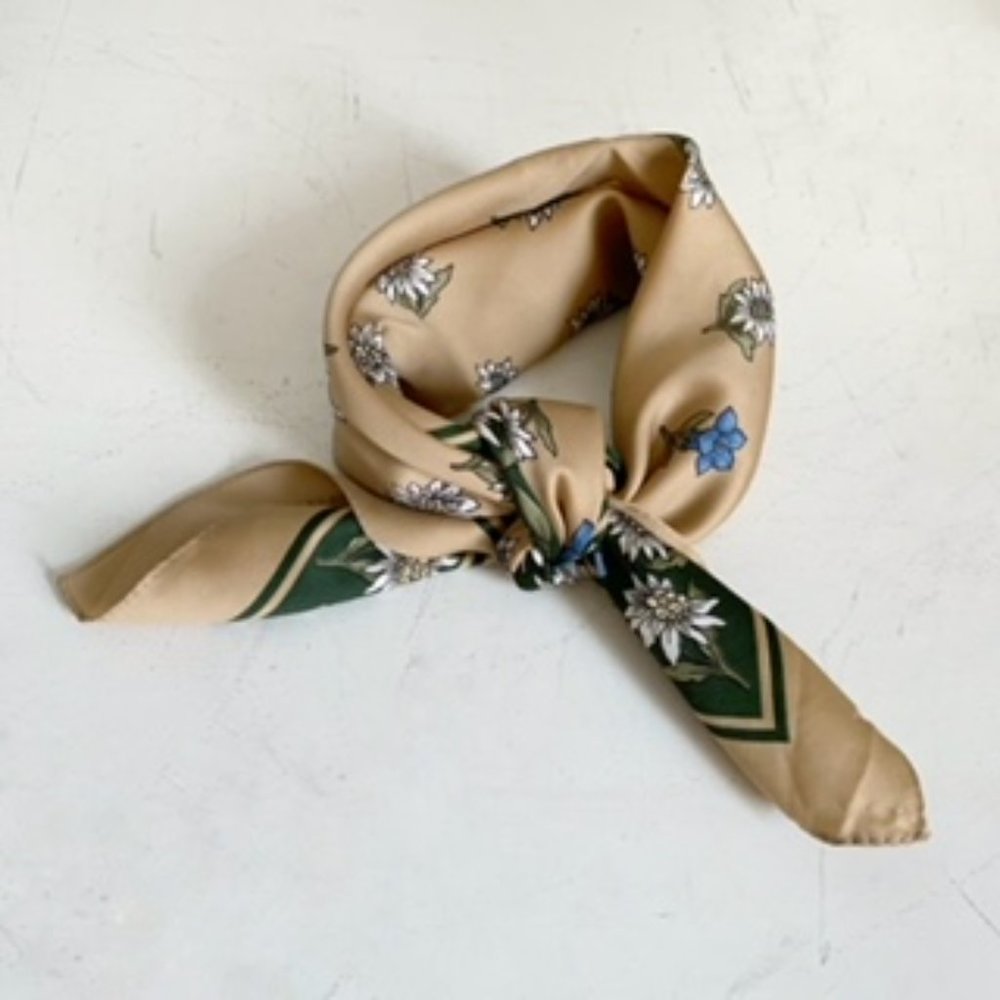 Neutral tan daisies floral scarf Italy